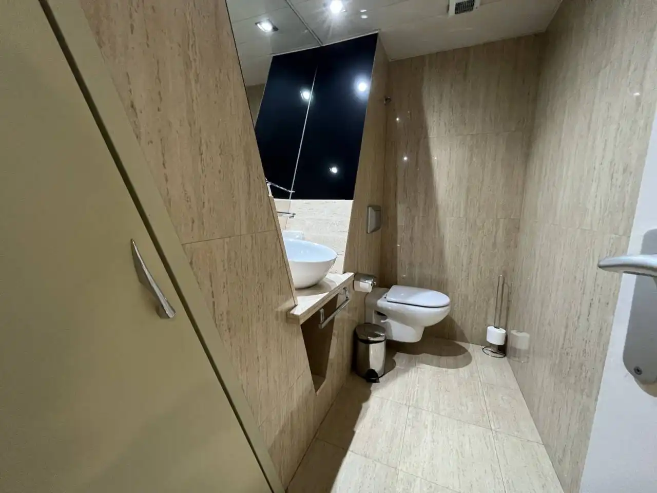 Office for rent in Calle Galileu, 281, Barri de les Corts
