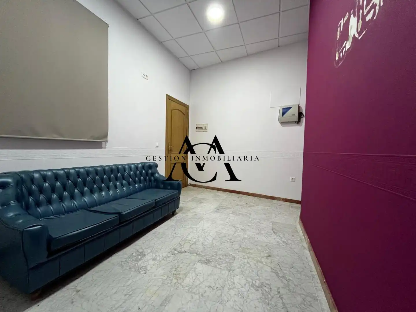Oficina en venta en Lucena