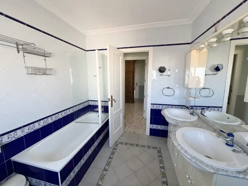 Casa o xalet en venda a San José de la Rinconada