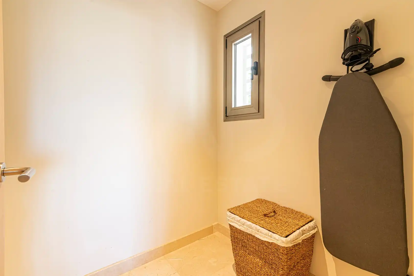 Flat for sale in Guía de Isora  with Air Conditioner, Heating and Terrace