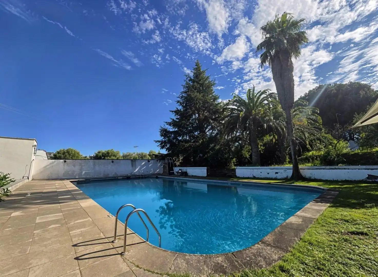 Piscina de Casa o chalet en venta en Plasencia con Aire acondicionado, Calefacción y Jardín privado
