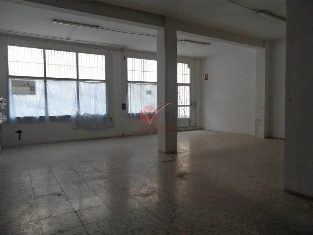 Local comercial en venda a JORGE TORNER, imagen 5
