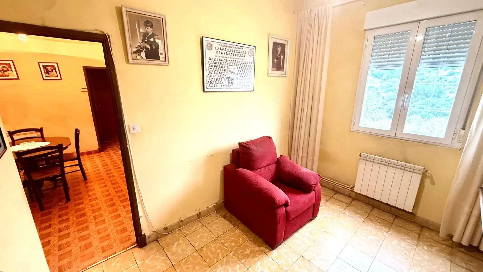 Sala d'estar de Casa o xalet en venda en Ourense Capital  amb Aire condicionat, Calefacció i Moblat