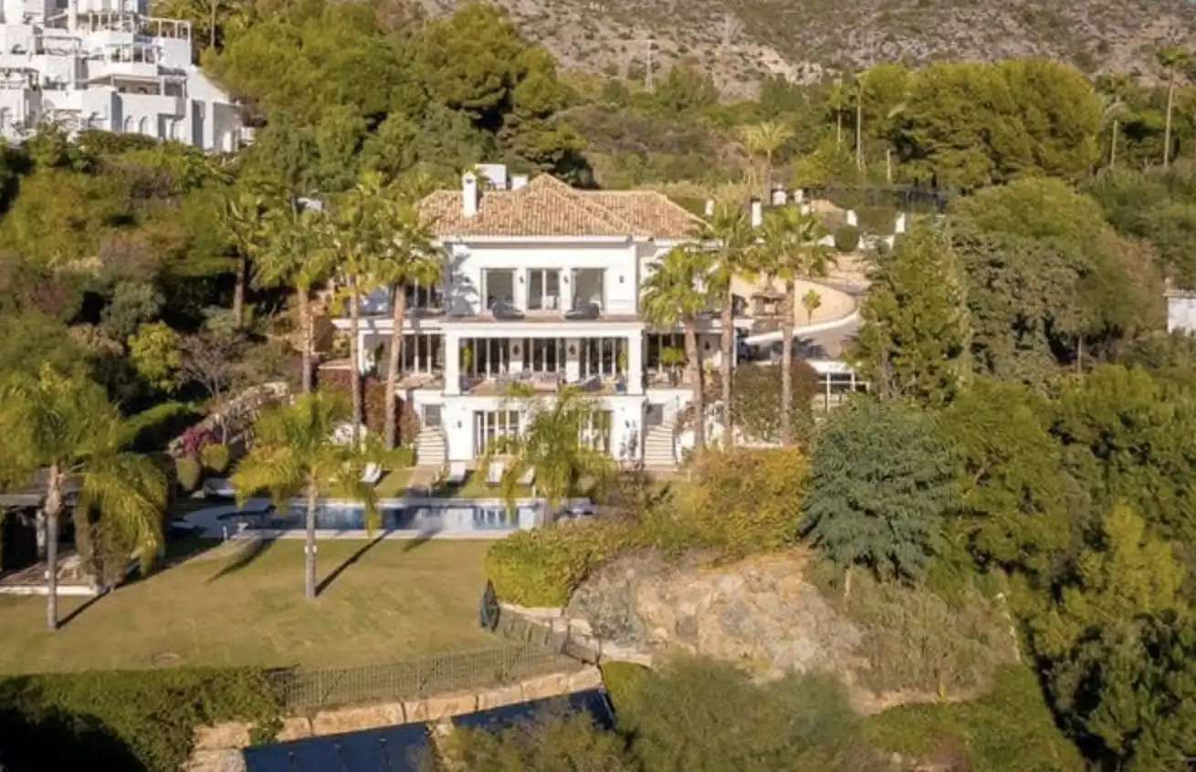 Vista exterior de Casa o chalet de alquiler en Marbella con Aire acondicionado, Jardín privado y Piscina
