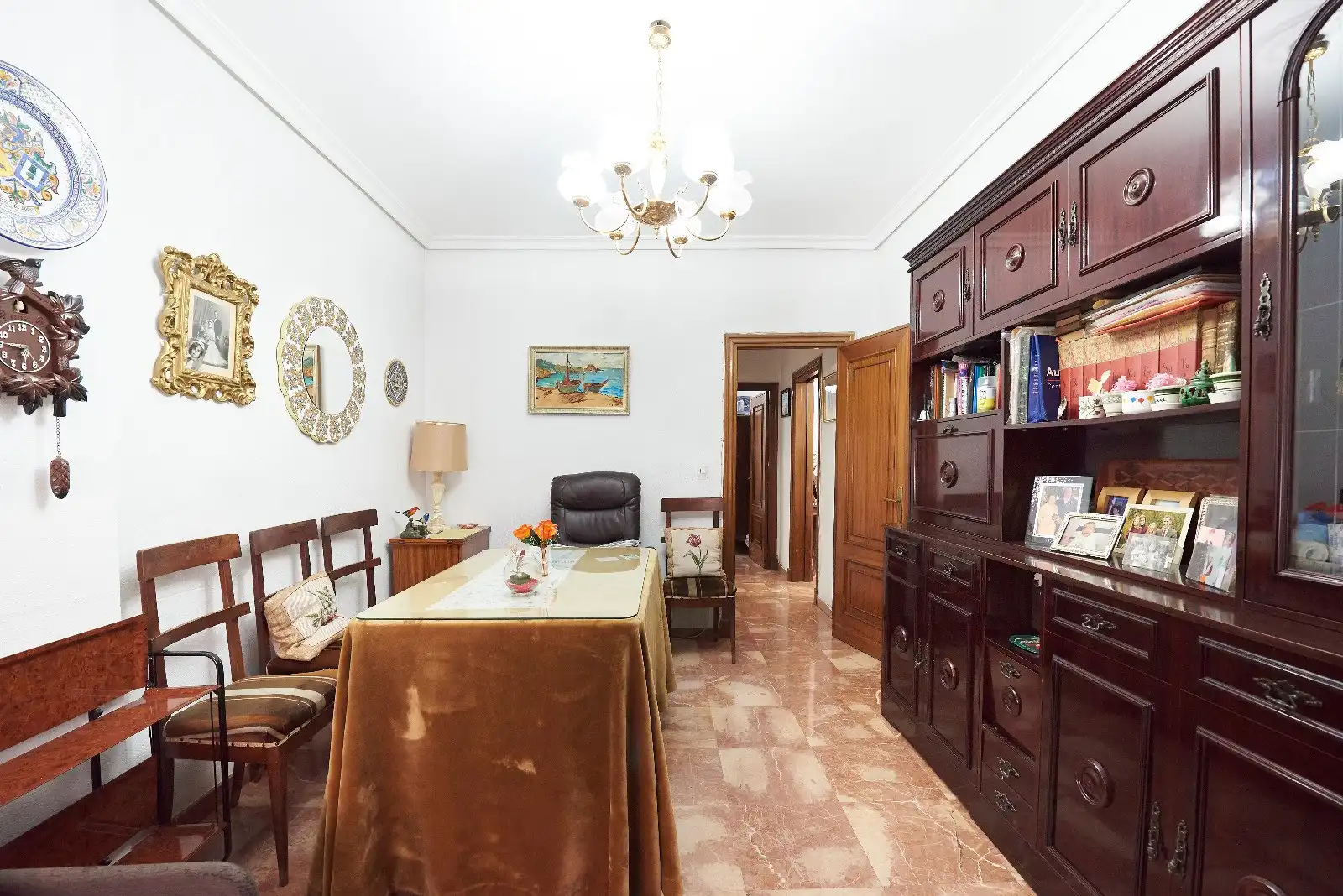 Piso en venta en Sevilla con Terraza, Trastero y Amueblado