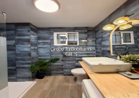 Bany de Apartament en venda en Cullera amb Aire condicionat, Calefacció i Terrassa