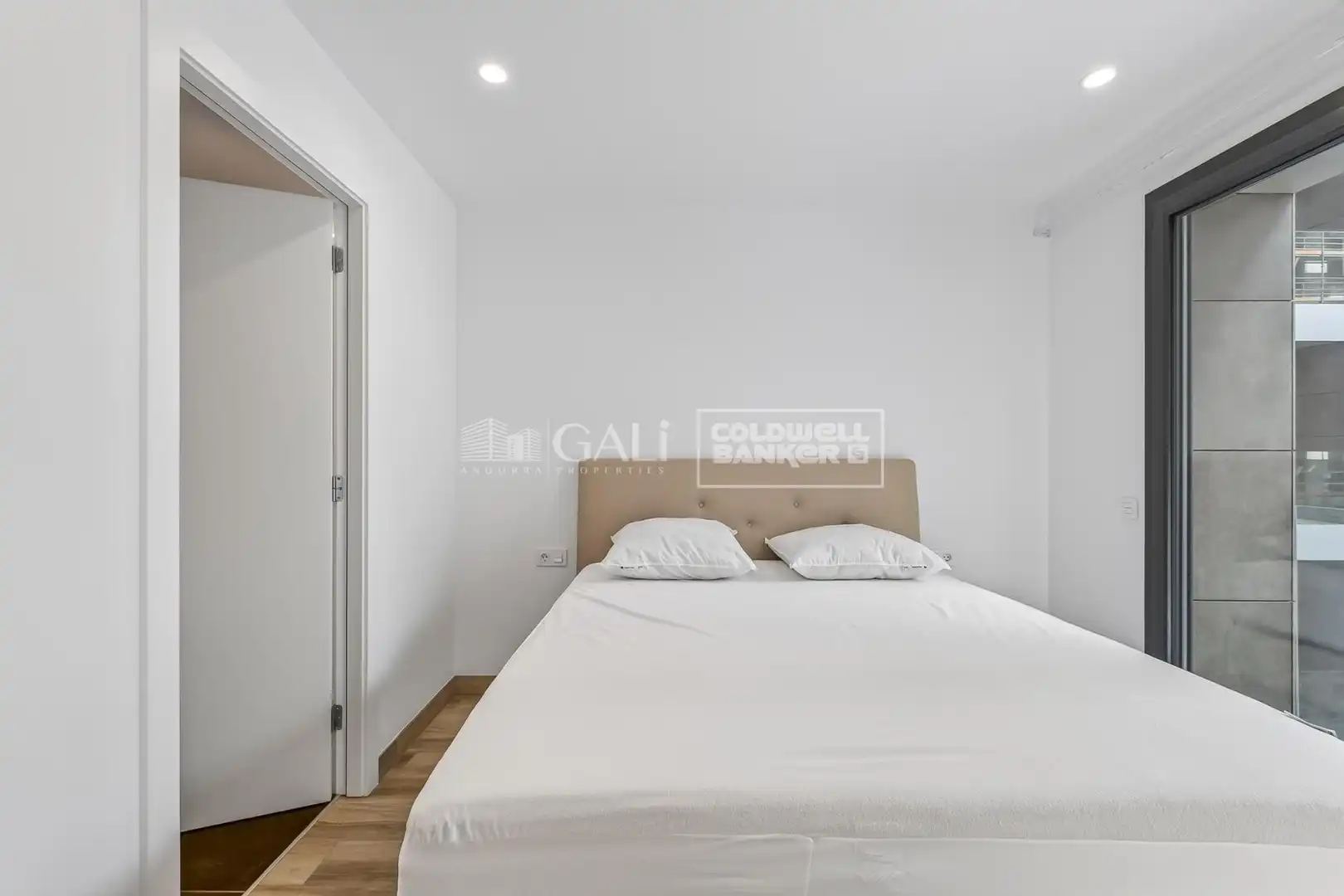 Flat with terrace to rent in Carrer de la Grau 5-7, imagen 16