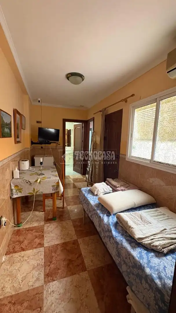 Living room of Detached homes for sale in Málaga  with Air Conditioner, Terrace and Balcony
