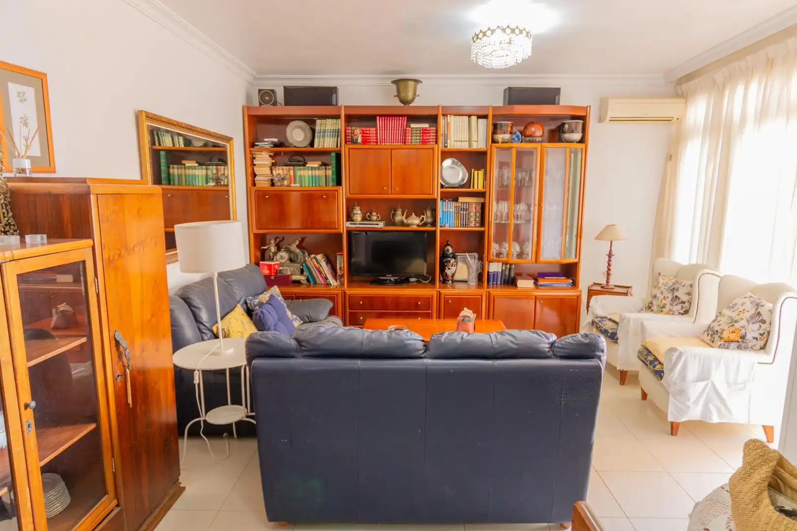 Living room of Flat for sale in Águilas  with Storage room and Balcony