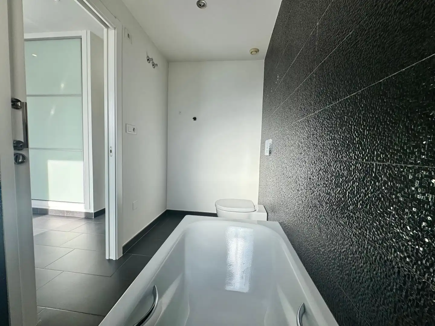 Baño de Casa adosada en venta en Torrevieja con Jardín privado, Terraza y Balcón