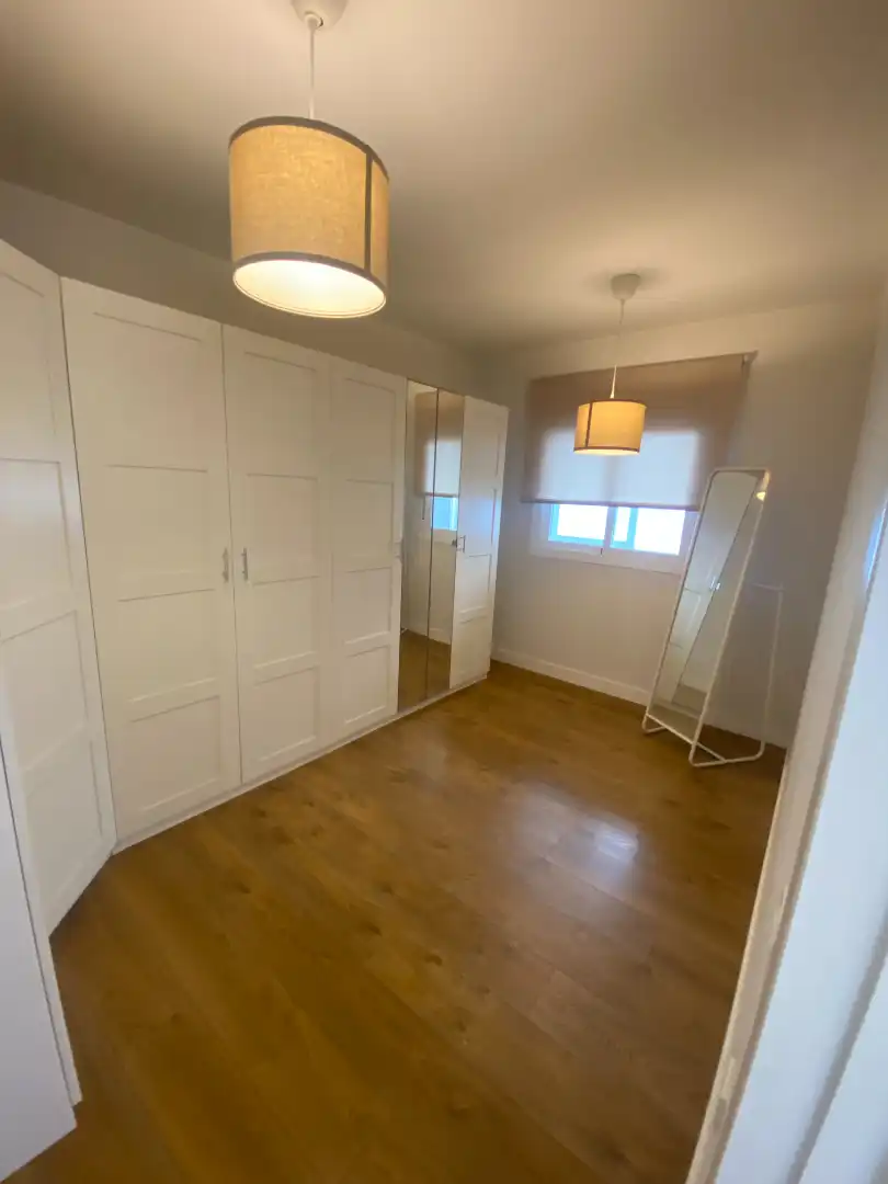 Bedroom of Flat for rent in Málaga  with Terrace, Oven and Washing machine
