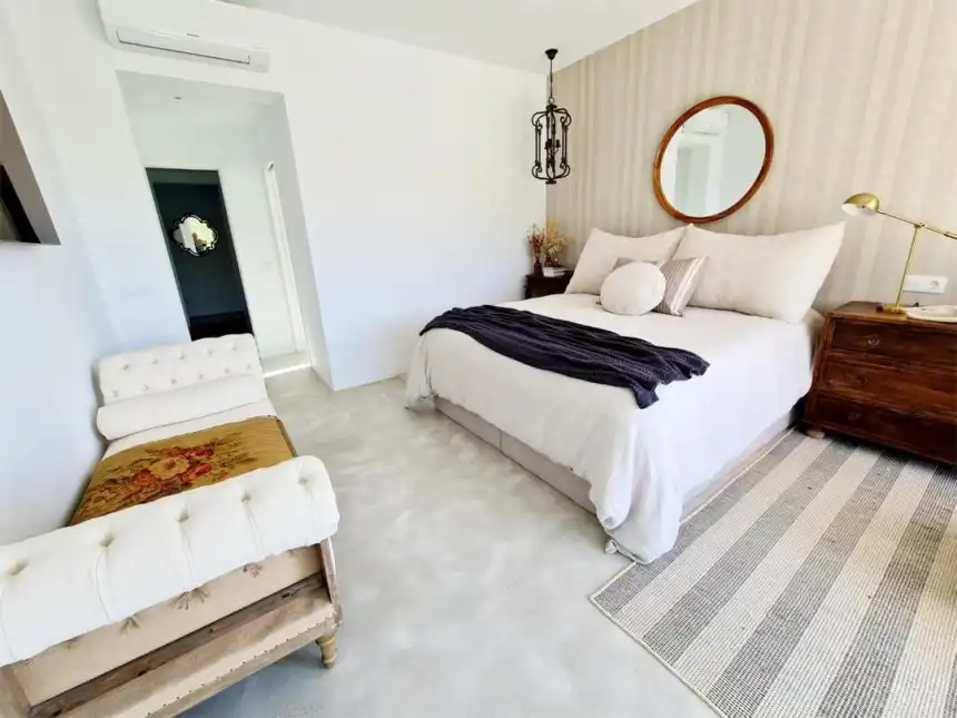 Habitación de Casa adosada de alquiler en Ojén con Aire acondicionado, Jardín privado y Terraza