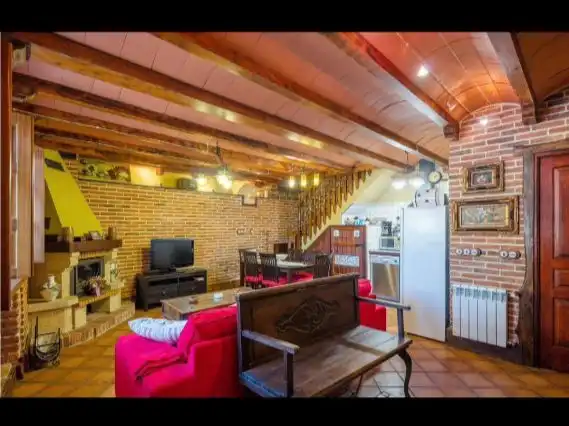 Casa a schiera con giardino in vendita a LN-1 1, imagen 2