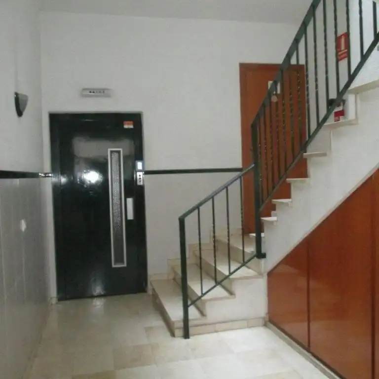Wohnung zum Verkauf in Blanes mit Heizung, Privatgarten und Balkon