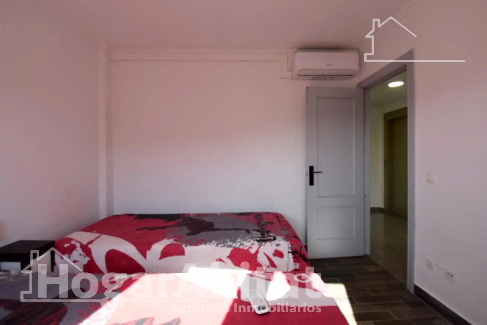 Habitación de Casa adosada en venta en Guardamar de la Safor con Terraza, Trastero y Balcón