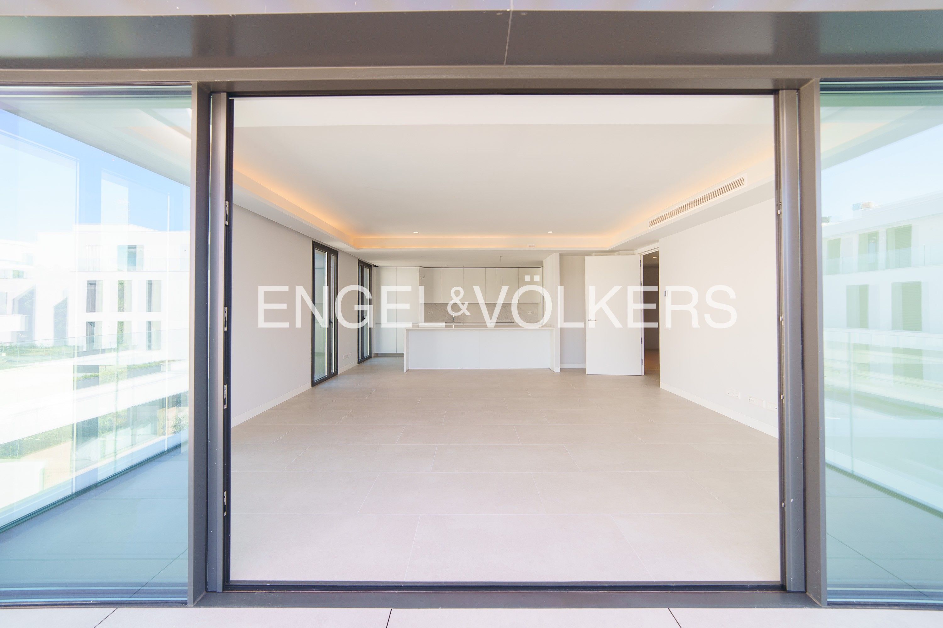 Sala d'estar de Apartament en venda en El Puerto de Santa María amb Aire condicionat, Calefacció i Jardí privat