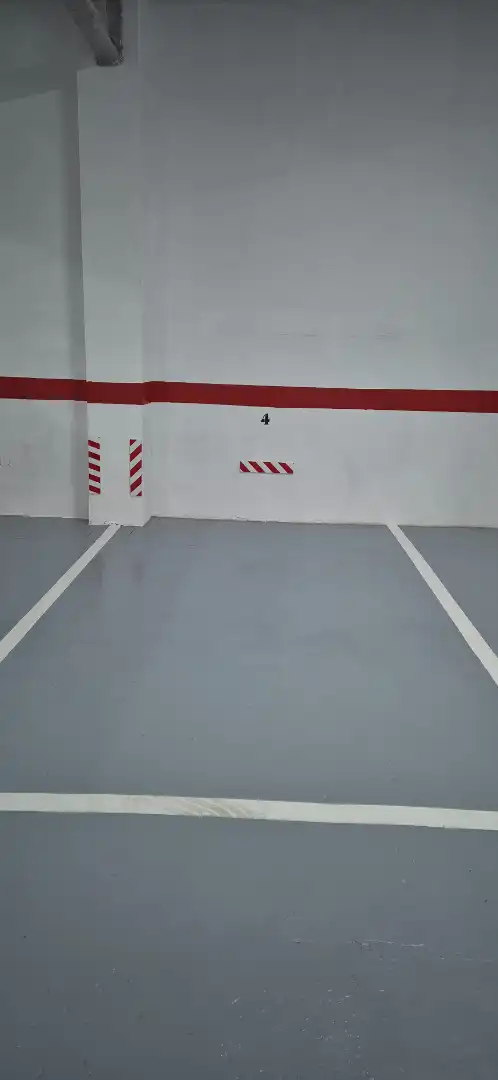 Parking of Garage for rent in Alfafar