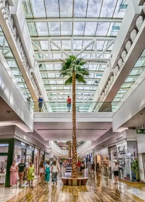 Residencial en venda a Calle MILANO-CERROS AGUILA, 21, Hipódromo - Cerrado del Águila