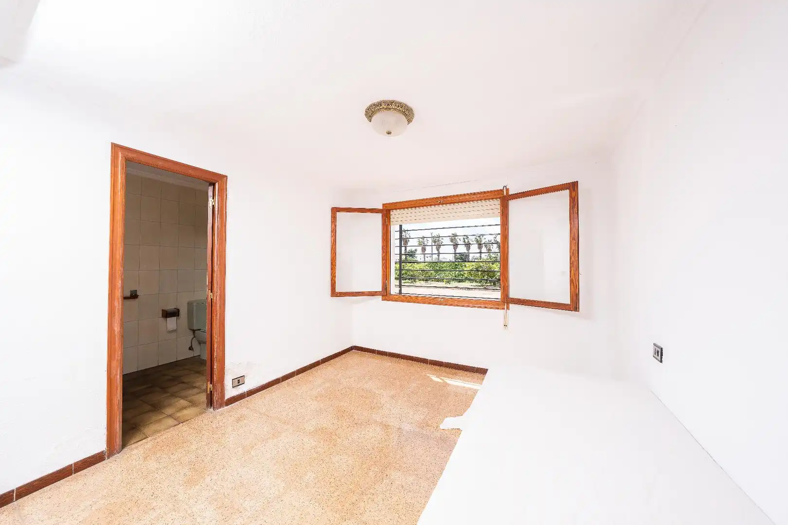 Dormitori de Casa o xalet en venda en Elche / Elx amb Jardí privat, Terrassa i Piscina