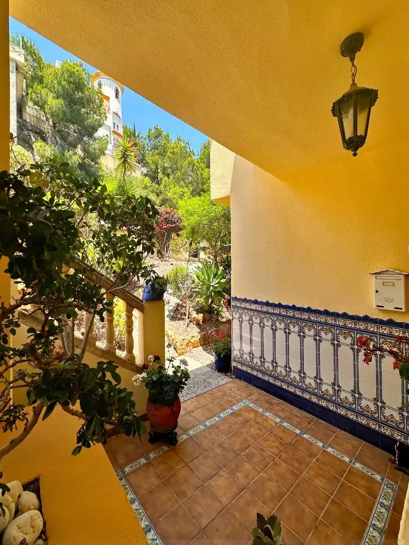 Jardí de Casa o xalet en venda en Orihuela amb Calefacció, Piscina i Moblat