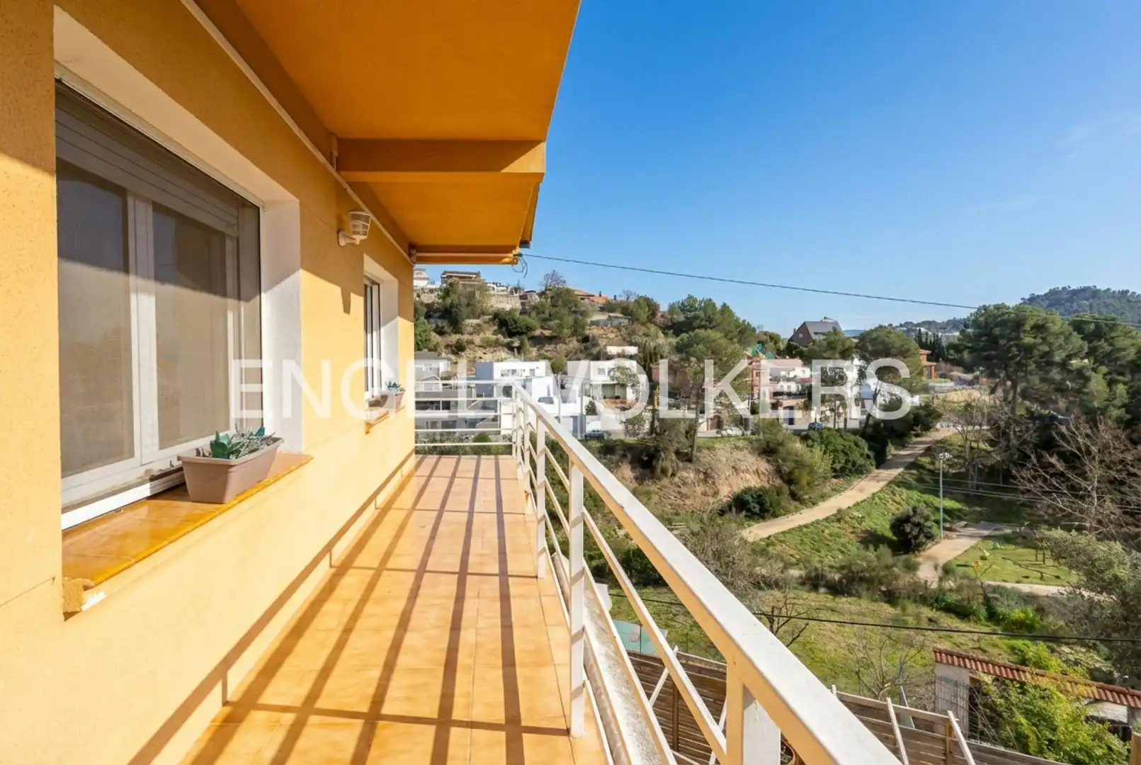 Vista exterior de Casa o chalet en venta en Cervelló con Calefacción, Jardín privado y Terraza