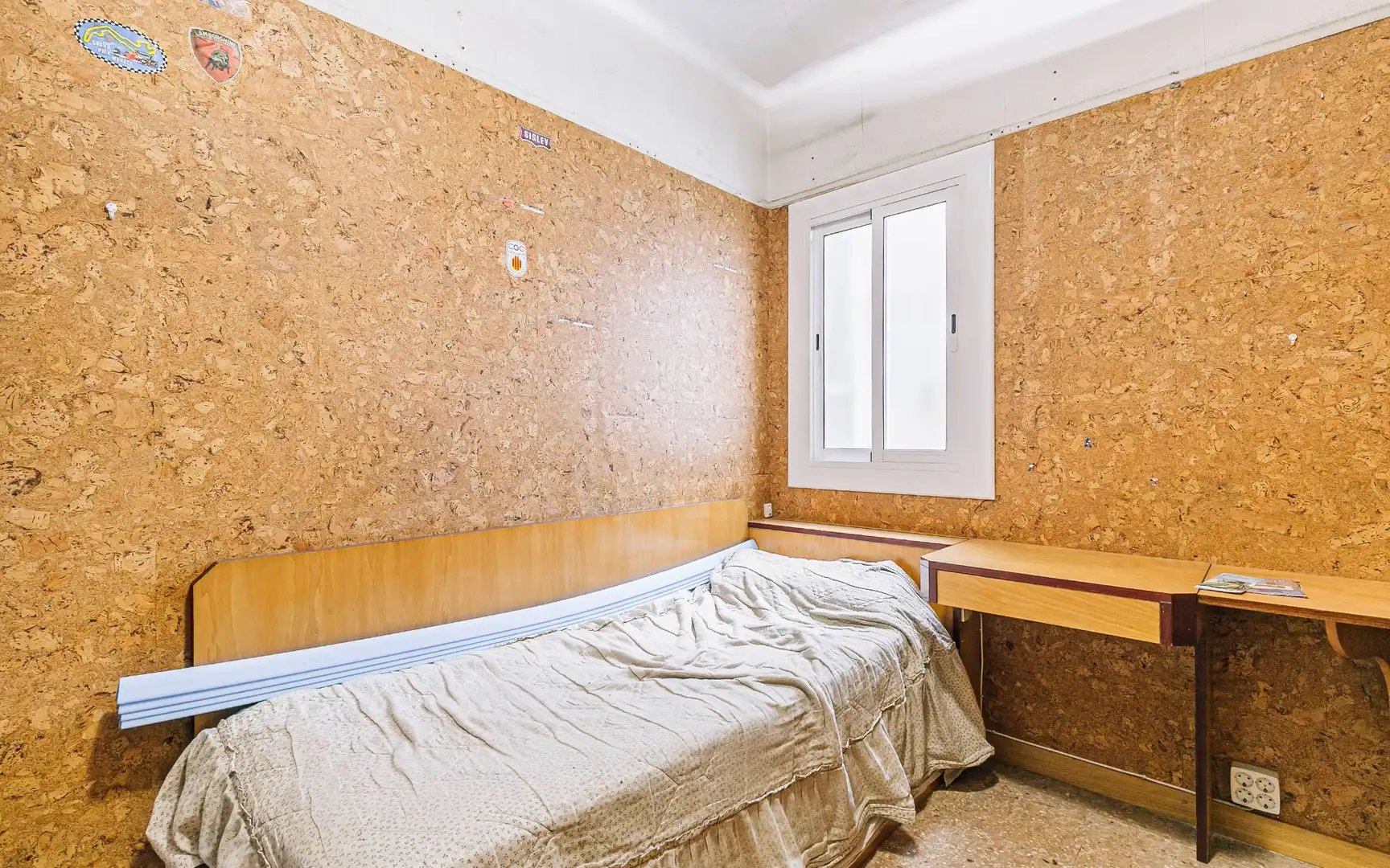 Habitación de Piso en venta en Barcelona con Aire acondicionado, Amueblado y Balcón
