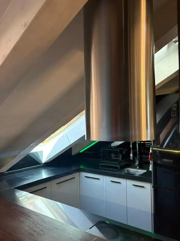 Küche von Maisonette zum Verkauf in Madrid mit Klimaanlage und Heizung
