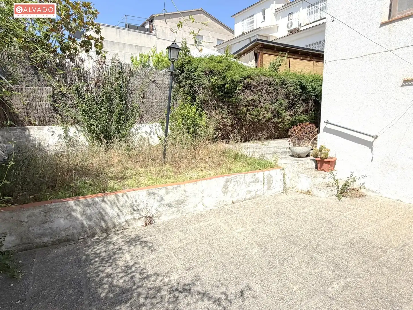 Erdgeschoss zum Verkauf in Calafell mit Klimaanlage, Heizung und Privatgarten