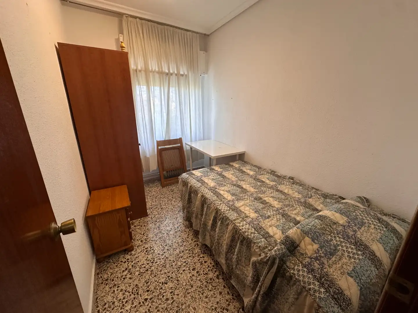 Flat for rent in Avenida de los Alfares, Fuensanta - Universidad