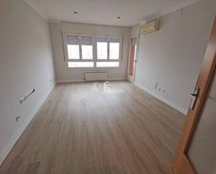 Flat to rent in  Lleida Capital  with Heating, Parquet flooring and Balcony