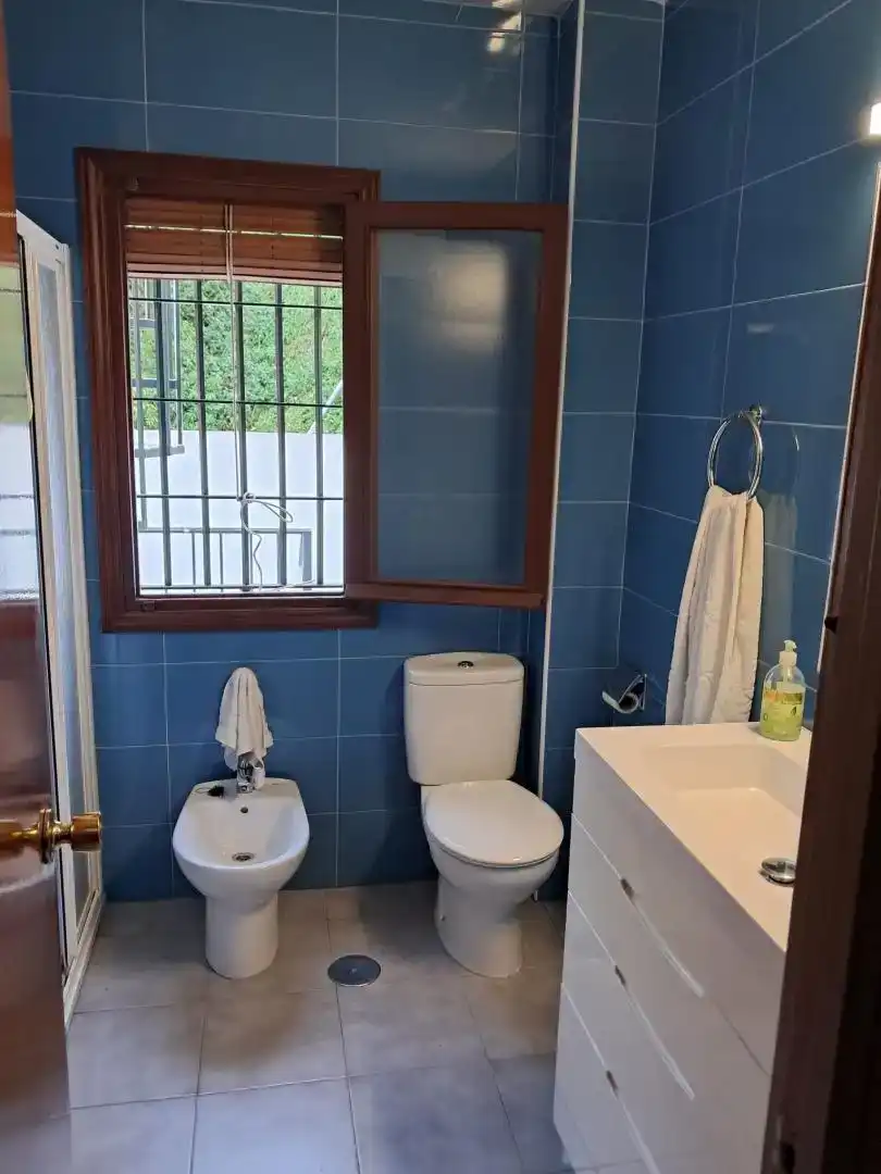 Badezimmer von Maisonette zur Miete in Sanlúcar de Barrameda mit Klimaanlage und Möbliert
