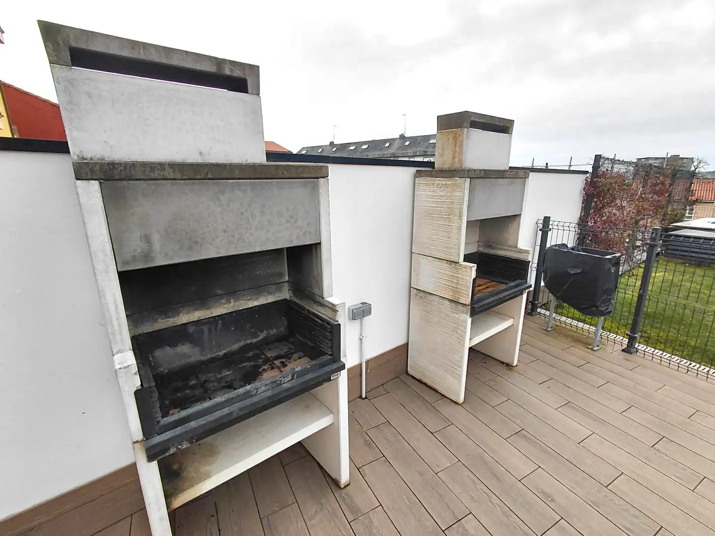 Terrasse von Wohnung zum Verkauf in Oleiros mit Heizung, Privatgarten und Parkett