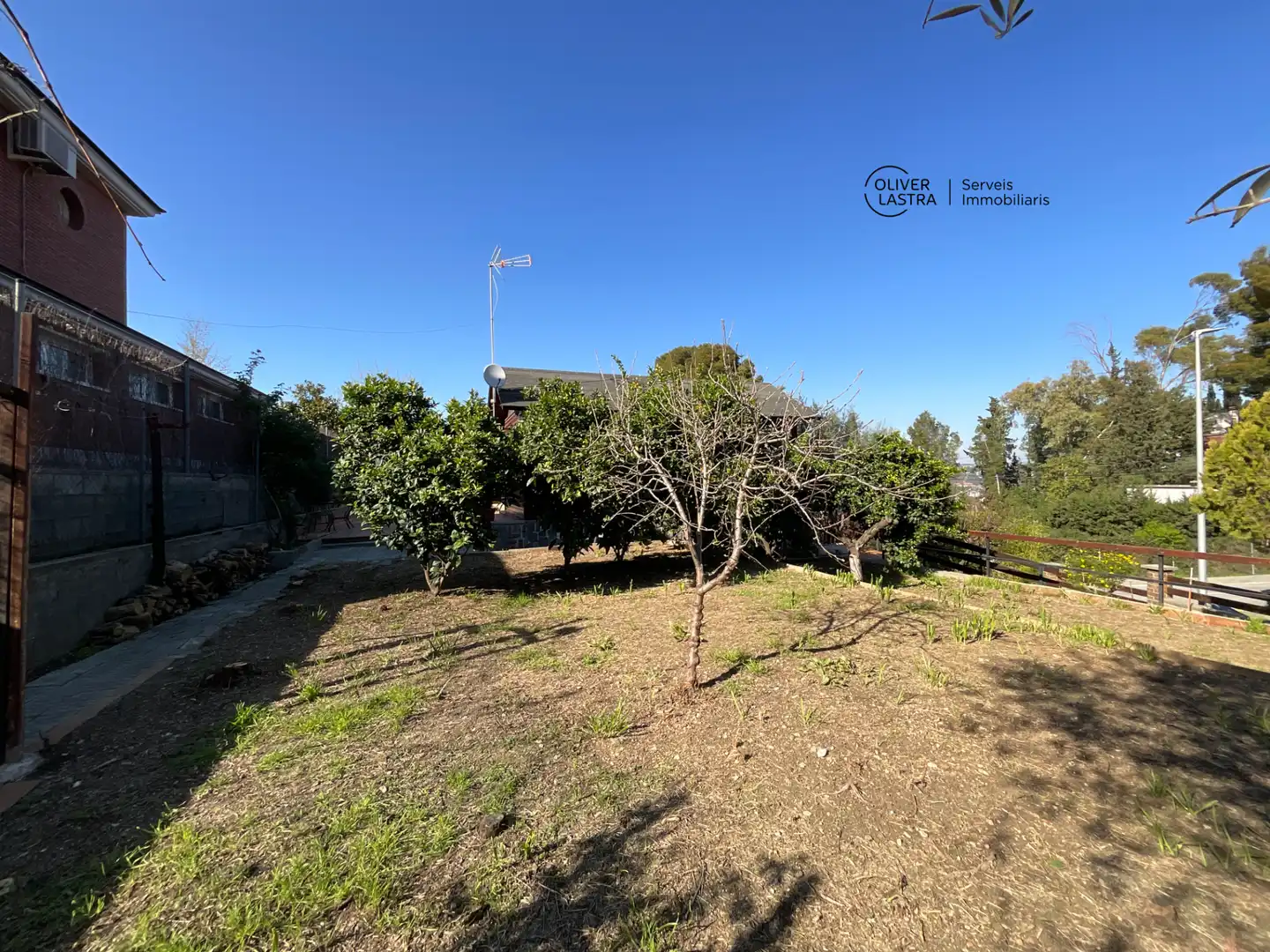 Casa o chalet en venta en Sant Andreu de la Barca con Aire acondicionado, Calefacción y Jardín privado