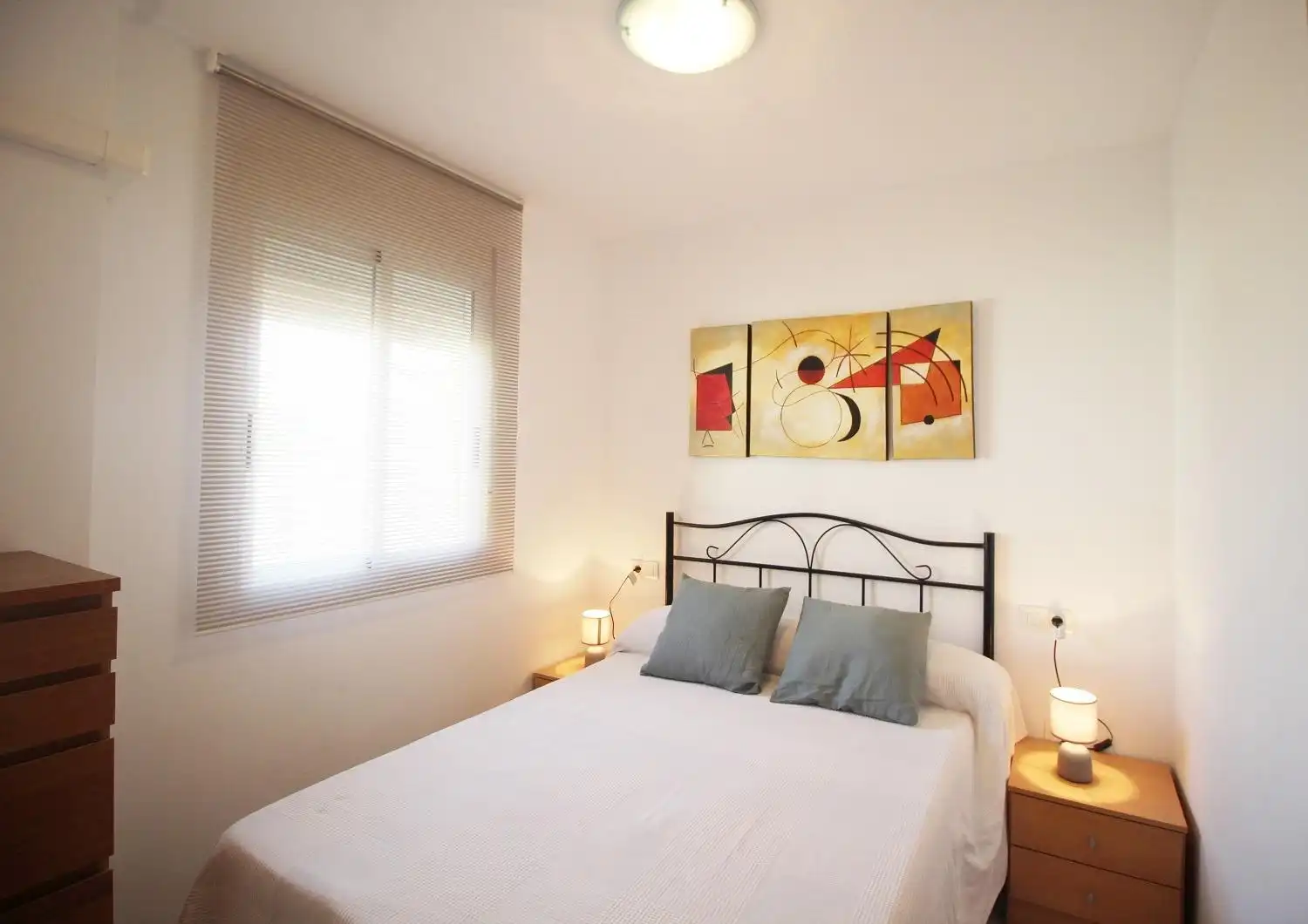 Habitación de Piso de alquiler en Oropesa del Mar / Orpesa con Aire acondicionado, Terraza y Amueblado