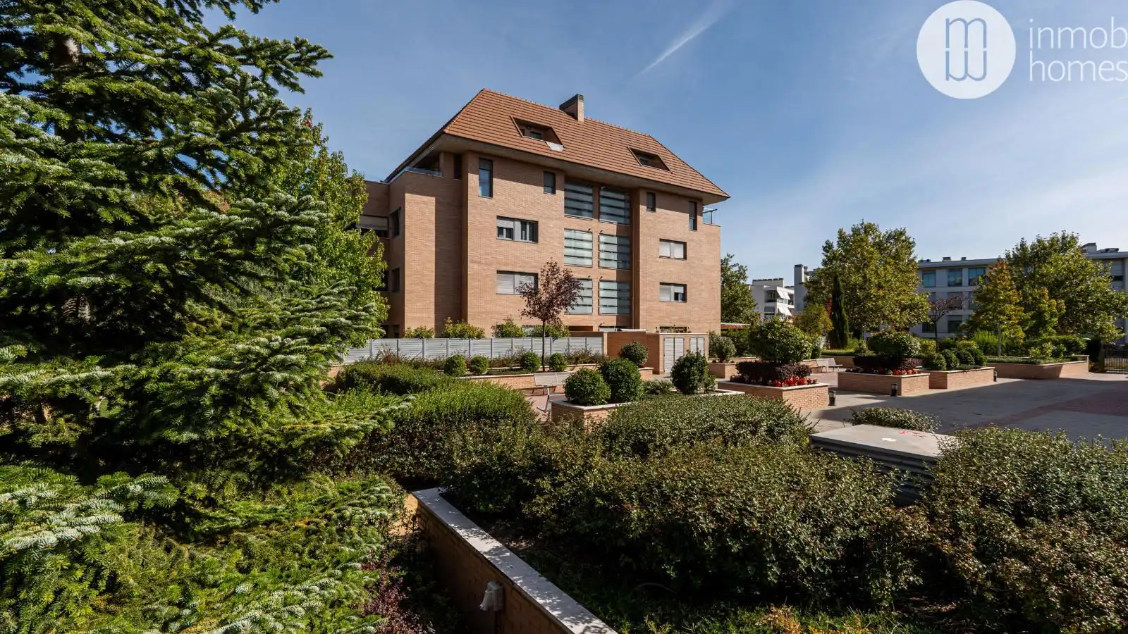 Vista exterior de Piso en venta en Boadilla del Monte con Aire acondicionado, Calefacción y Parquet