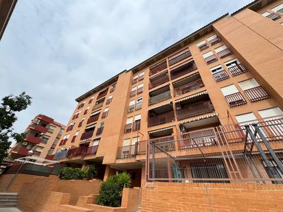 Exterior view of Flat for sale in Paterna  with Air Conditioner and Balcony