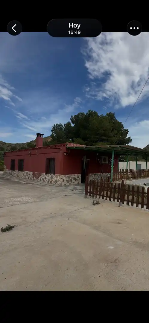 Vista exterior de Casa o xalet en venda en Alicante / Alacant amb Aire condicionat