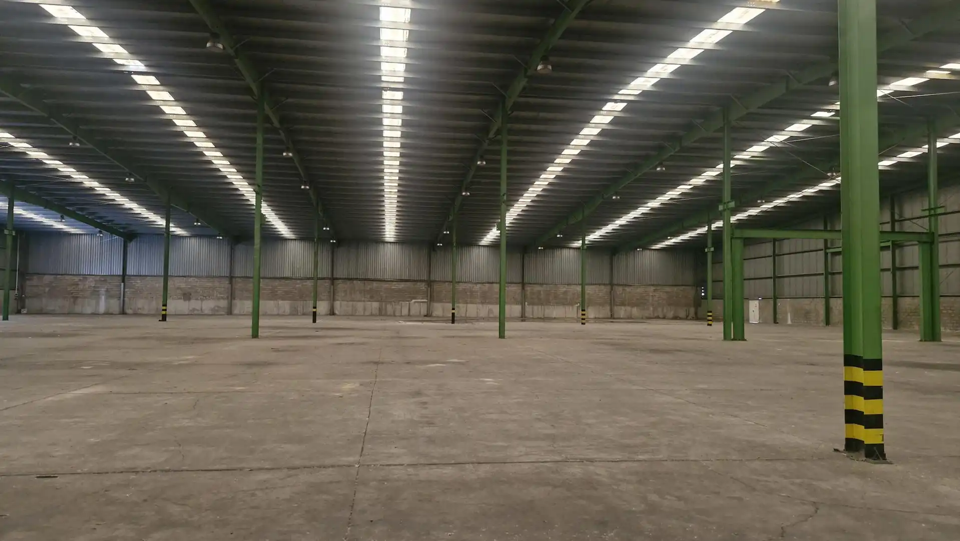 Nave industrial in vendita a P. I. Coirós, imagen 19