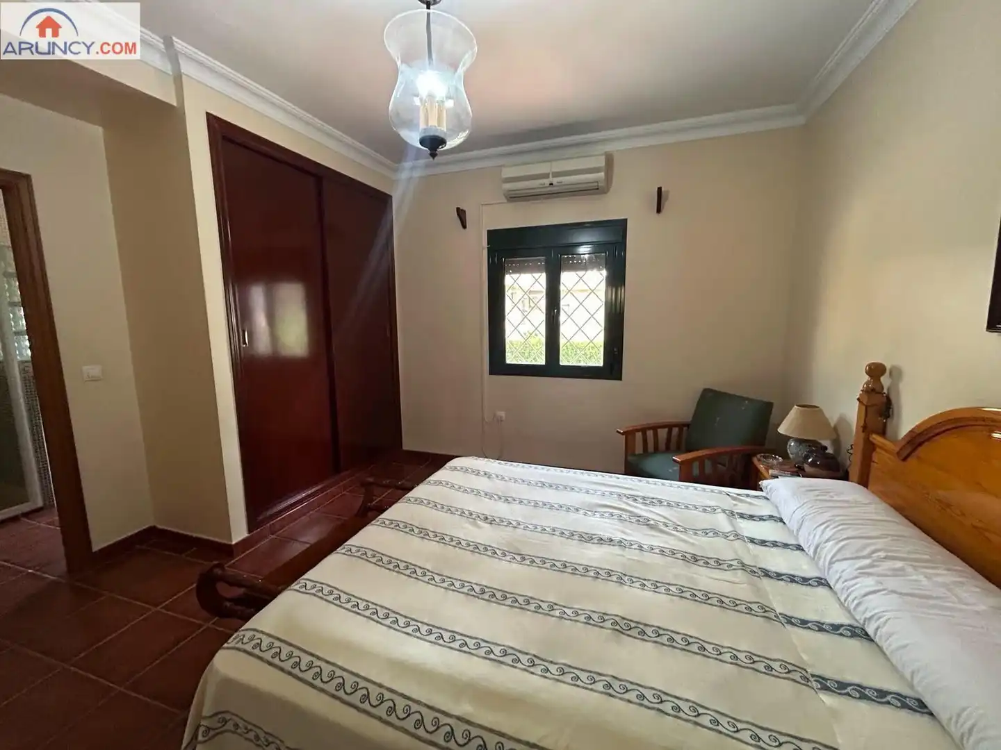 Bedroom of Houses for rent in Alcalá de Guadaira  with Air Conditioner, Private garden and Terrace