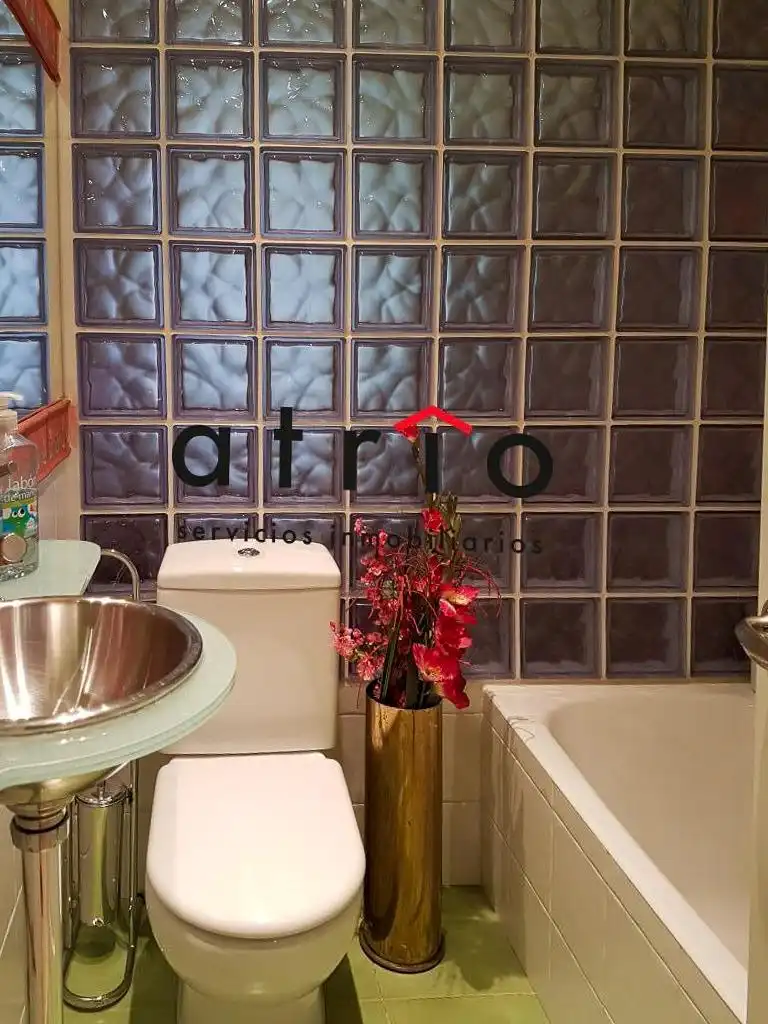 Baño de Piso en venta en Santander con Calefacción y Amueblado