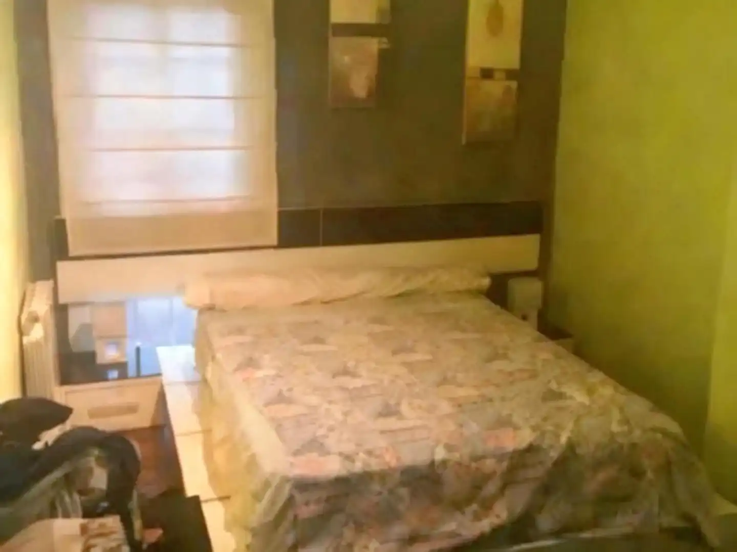 Dormitori de Casa adosada en venda en Sabadell amb Calefacció, Terrassa i Balcó