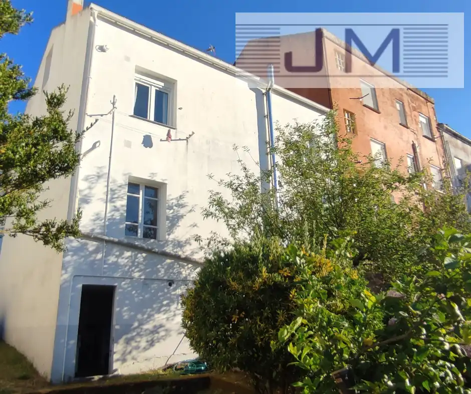 Vista exterior de Casa adosada en venta en Ribeira con Jardín privado