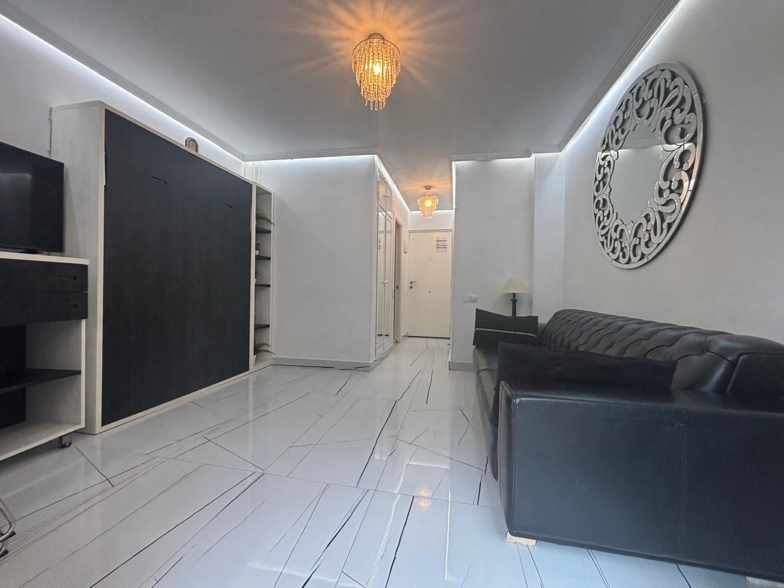 Wohnung zum Verkauf in Benalmádena mit Klimaanlage, Terrasse und Möbliert