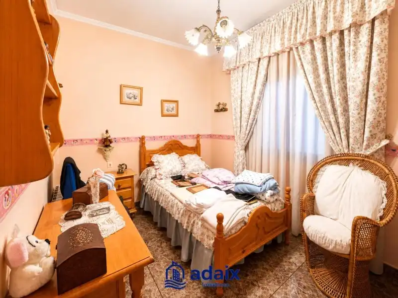 Habitación de Casa o chalet en venta en Tomelloso con Aire acondicionado y Calefacción