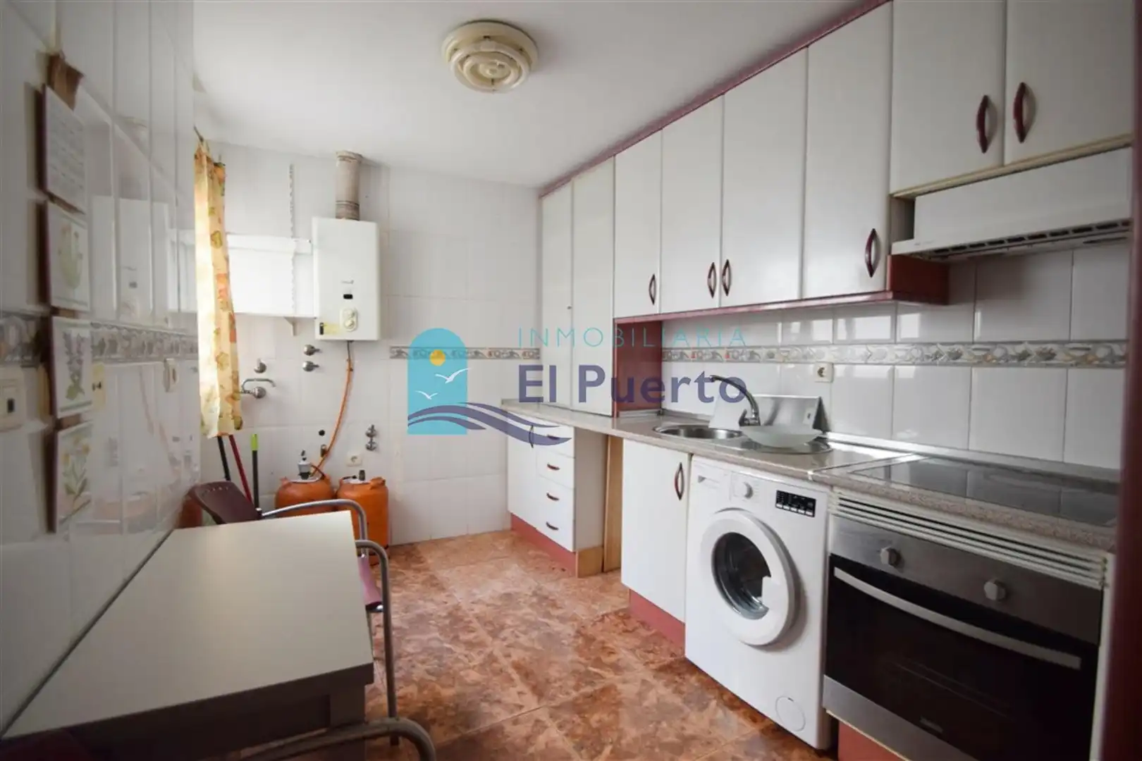 Kitchen of Flat for sale in Puerto de Mazarrón