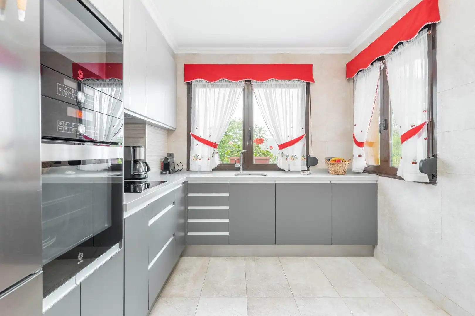 Kitchen of Houses for sale in Langreo  with Heating, Private garden and Terrace