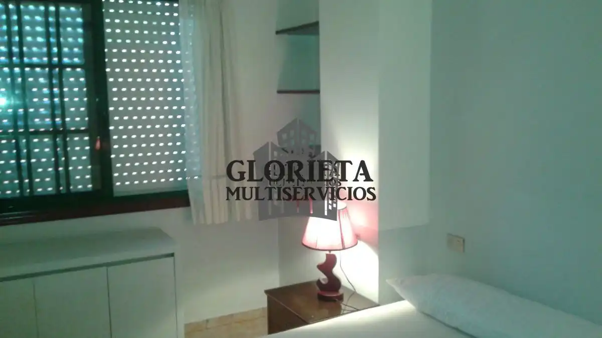 Dormitori de Edifici en venda en Vigo 