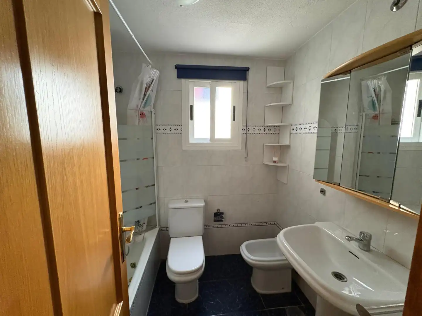 Baño de Apartamento en venta en Ciudad Real con Aire acondicionado y Calefacción