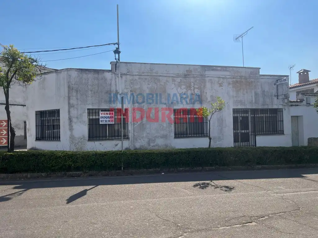 Gewerbefläche zum Verkauf in Peraleda de la Mata, imagen 3