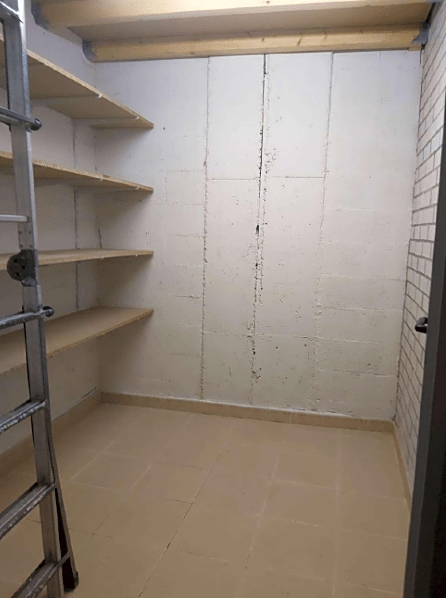 Traster de lloguer en Oviedo 